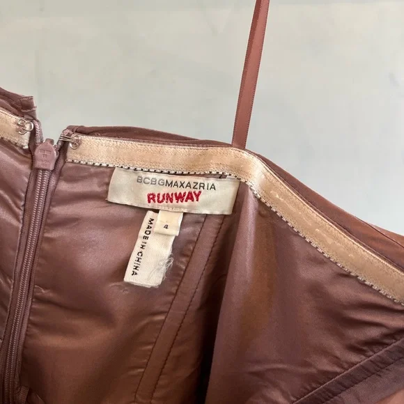 BCBG MAXAZRIA Runway Pleated Silk Dress – Size 4 - Picture 3 of 4